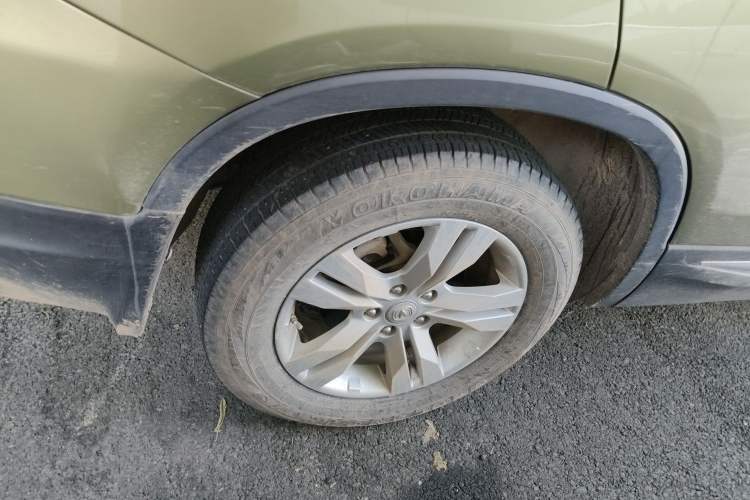 Used CHANGAN CS75 2017 Shangkui Edition 1.5T Manual Fengxiang Model Right Rear Wheel Hub