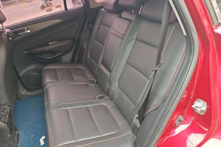 Used CHANGAN CS75 2017 Shangkui Edition 1.5T Automatic Fengxiang Model Left Rear Seat