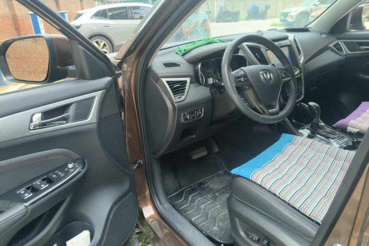 Used CHANGAN CS75 2017 Shangkui Edition 1.5T Automatic Sharp Model Driver Seat