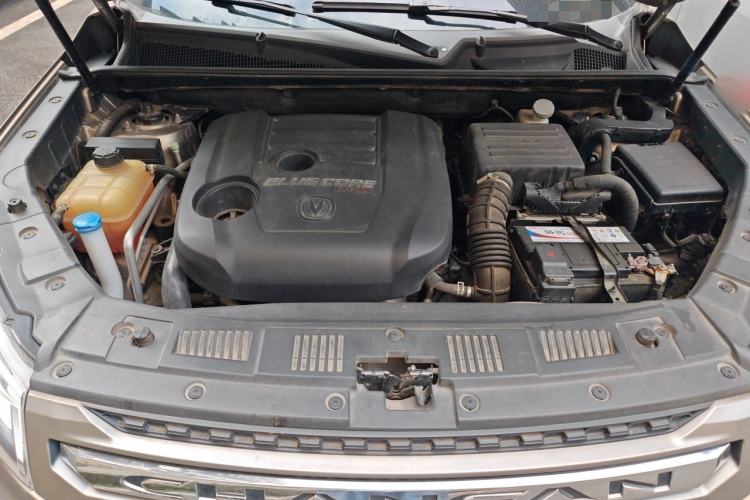Used CHANGAN CS75 2017 Shangkui Edition 1.5T Automatic Fengxiang Model Engine Bay