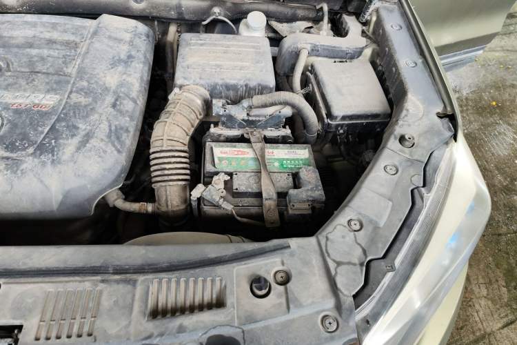 Used CHANGAN CS75 2017 Shangku Edition 1.5T Manual ZhiXiang Model Engine Bay Left