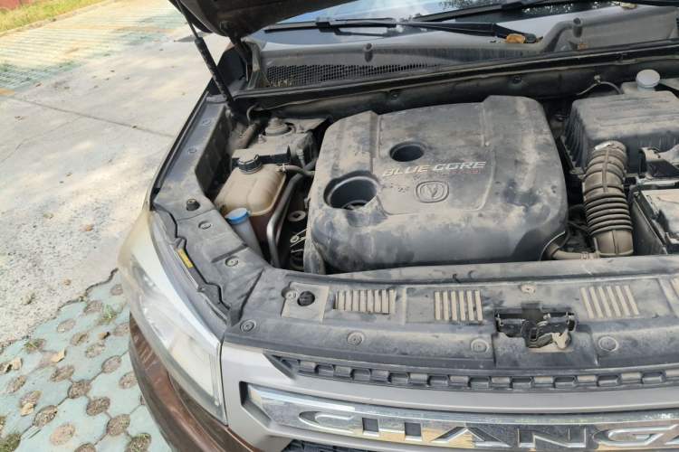Used CHANGAN CS75 2017 Shangkui Edition 1.5T Automatic Sharp Model Engine Bay Right