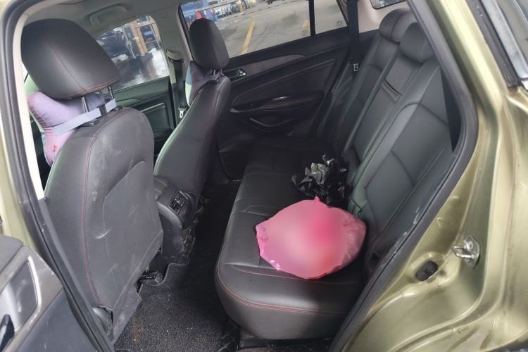 Used CHANGAN CS75 2017 Shangku Edition 1.5T Manual ZhiXiang Model Left Rear Seat