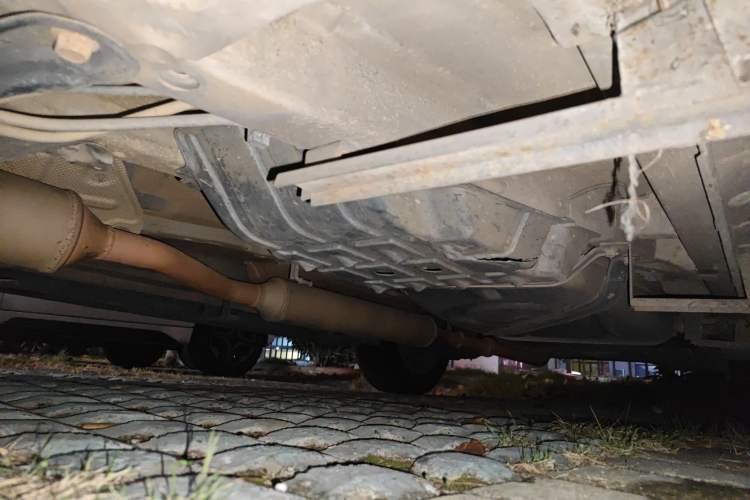 Used CHANGAN CS75 2017 Shangkui Edition 1.5T Manual Fengxiang Model Chassis Front Left