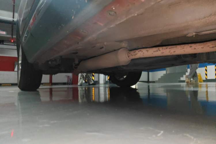Used CHANGAN CS75 2017 Shangkui Edition 1.5T Automatic Fengxiang Model Chassis Front Right