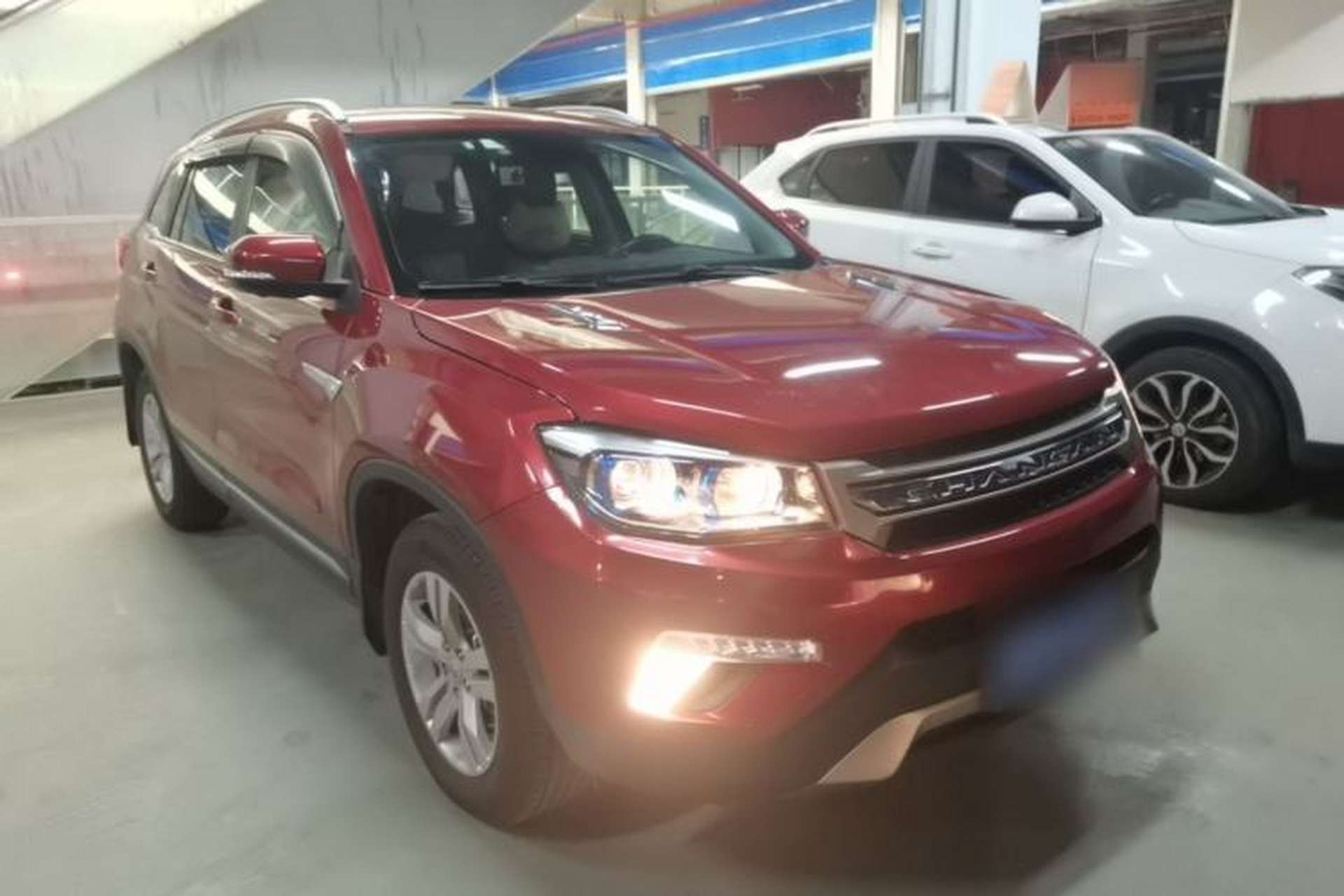 Used CHANGAN CS75 2017 Shangkui Edition 1.5T Automatic Fengyue Model Front Right 45 Deg
