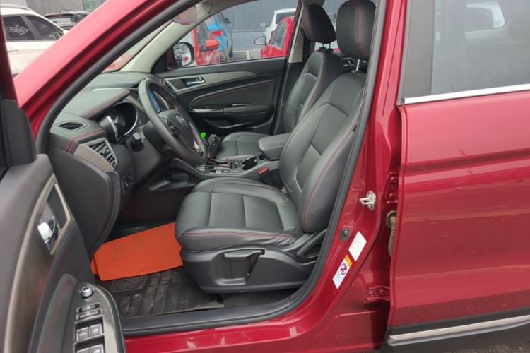 Used CHANGAN CS75 2017 Shangkui Edition 1.5T Automatic Fengxiang Model Left Front Seat