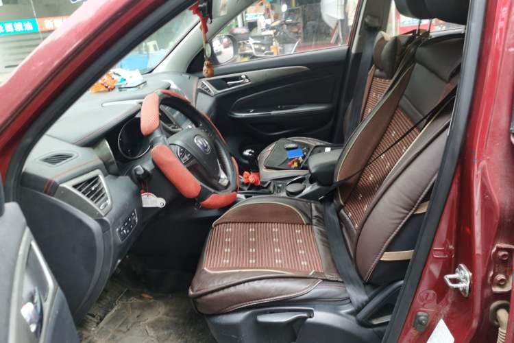 Used CHANGAN CS75 2017 Shangkui Edition 1.5T Manual Fengxiang Model Left Front Seat