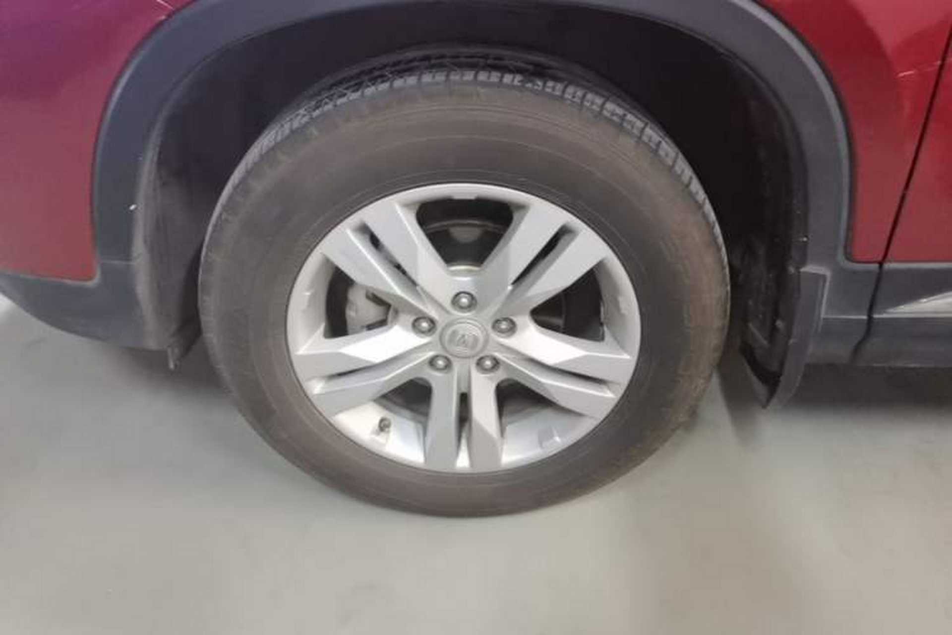 Used CHANGAN CS75 2017 Shangkui Edition 1.5T Automatic Fengyue Model Left Front Wheel Hub