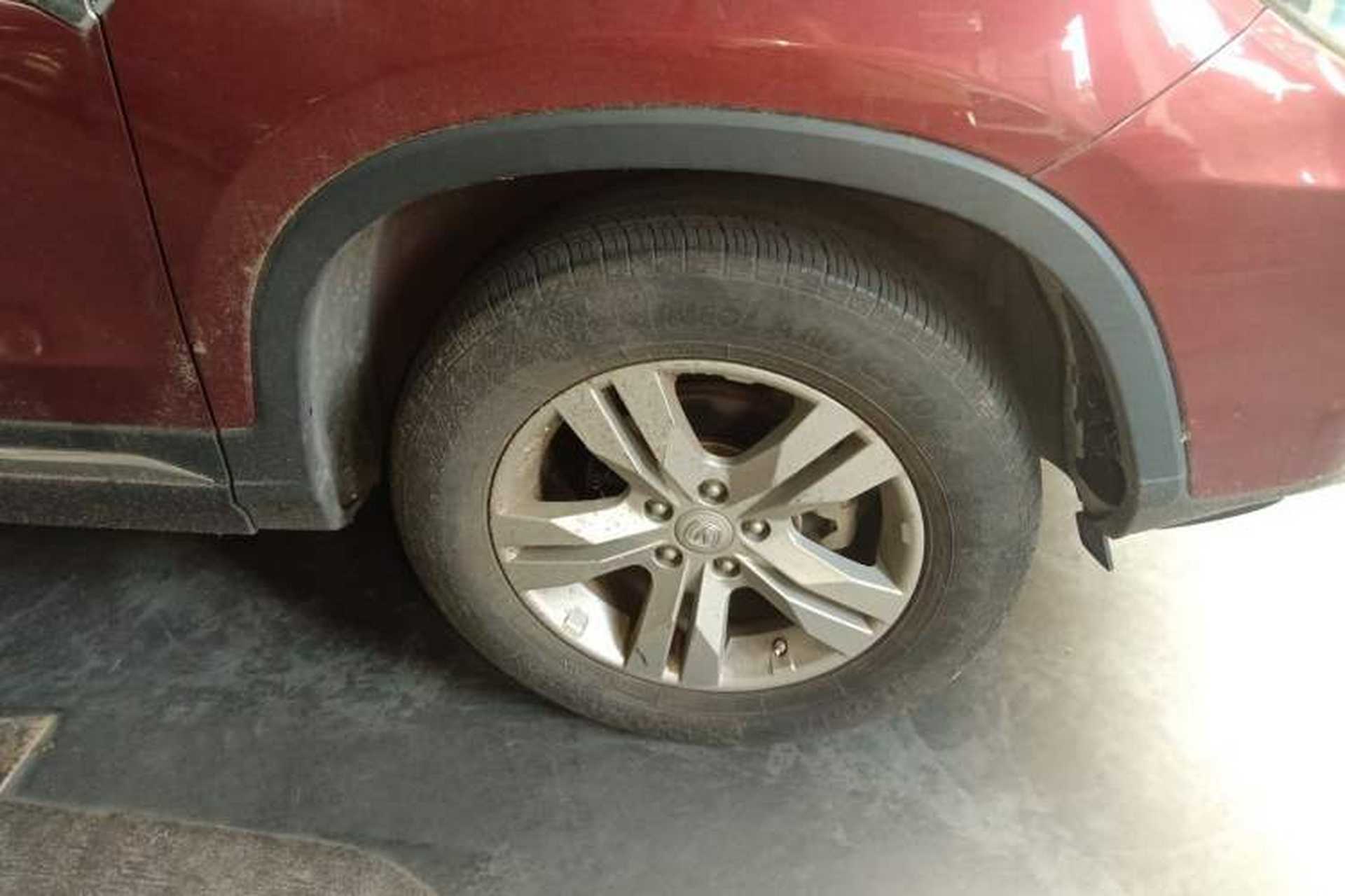 Used CHANGAN CS75 2017 Shangkui Edition 1.5T Automatic Fengyue Model Right Front Wheel Hub