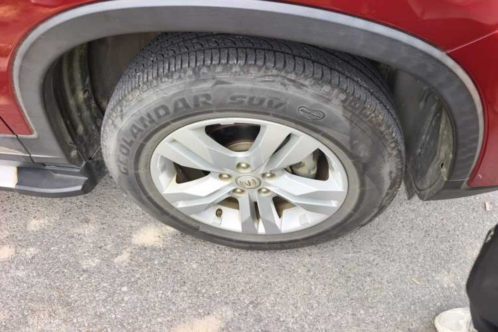 Used CHANGAN CS75 2017 Shangkui Edition 1.5T Manual Fengxiang Model Right Front Wheel Hub