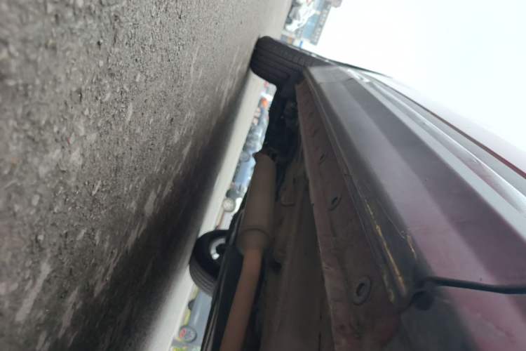Used CHANGAN CS75 2017 Shangkui Edition 1.5T Automatic Fengxiang Model Right Side Sill