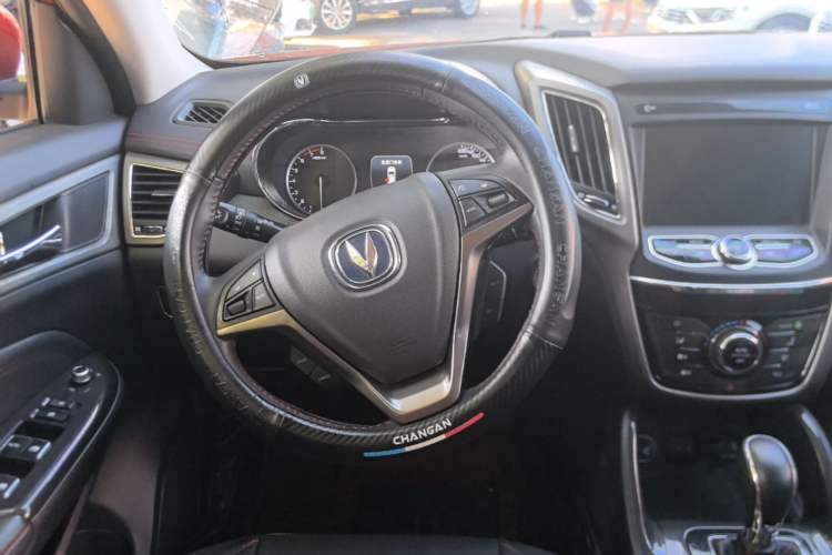 Used CHANGAN CS75 2017 Shangkui Edition 1.5T Automatic Sharp Model Steering Wheel