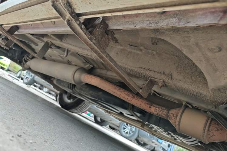 Used CHANGAN CS75 2017 Shangkui Edition 1.5T Automatic Fengxiang Model Right Side Sill