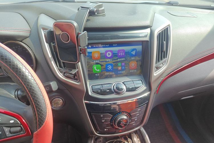 Used CHANGAN CS75 2017 Shangku Edition 1.5T Manual ZhiXiang Model Audio And AC Panel