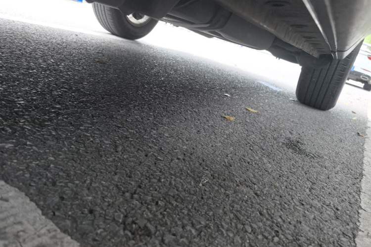Used CHANGAN CS75 2017 Shangkui Edition 1.5T Automatic Fengxiang Model Chassis Front Left