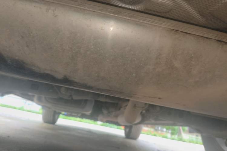 Used CHANGAN CS75 2017 Shangkui Edition 1.5T Automatic Fengxiang Model Chassis Rear