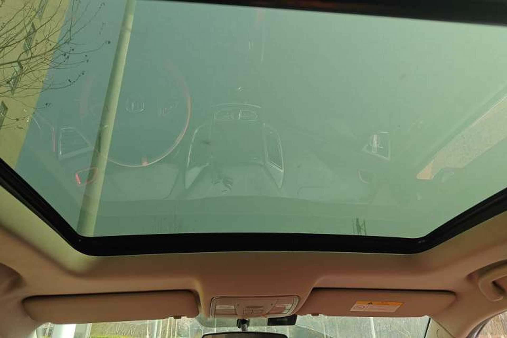 Used CHANGAN CS75 2017 Shangku Edition 1.5T Manual ZhiXiang Model Headliner