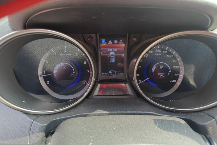 Used CHANGAN CS75 2017 Shangku Edition 1.5T Manual ZhiXiang Model Instrument Cluster