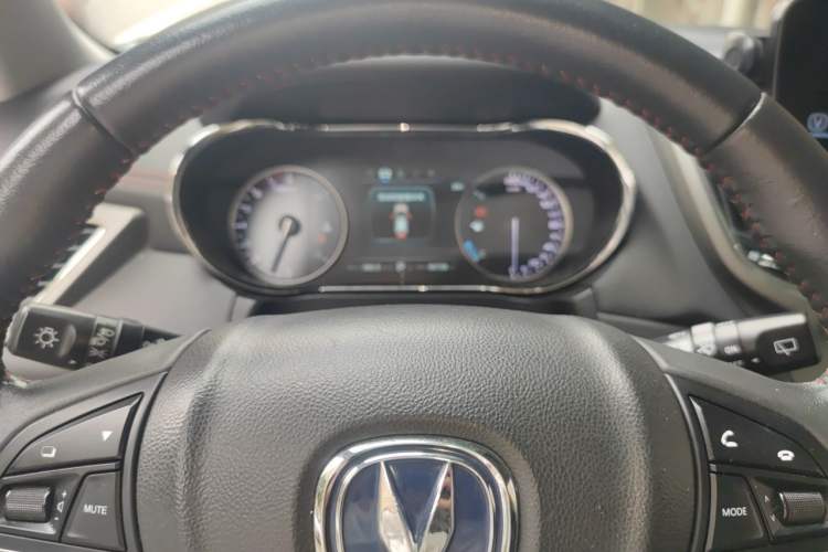 Used CHANGAN CS75 2017 Shangkui Edition 1.5T Automatic Fengxiang Model Instrument Cluster