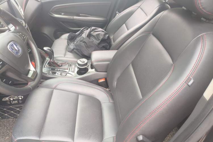 Used CHANGAN CS75 2017 Shangkui Edition 1.5T Automatic Fengxiang Model Left Front Seat