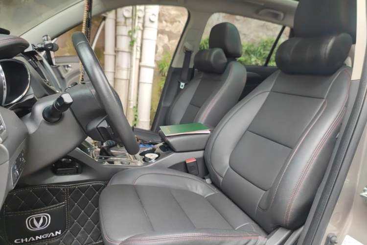 Used CHANGAN CS75 2017 Shangkui Edition 1.5T Automatic Fengxiang Model Left Front Seat
