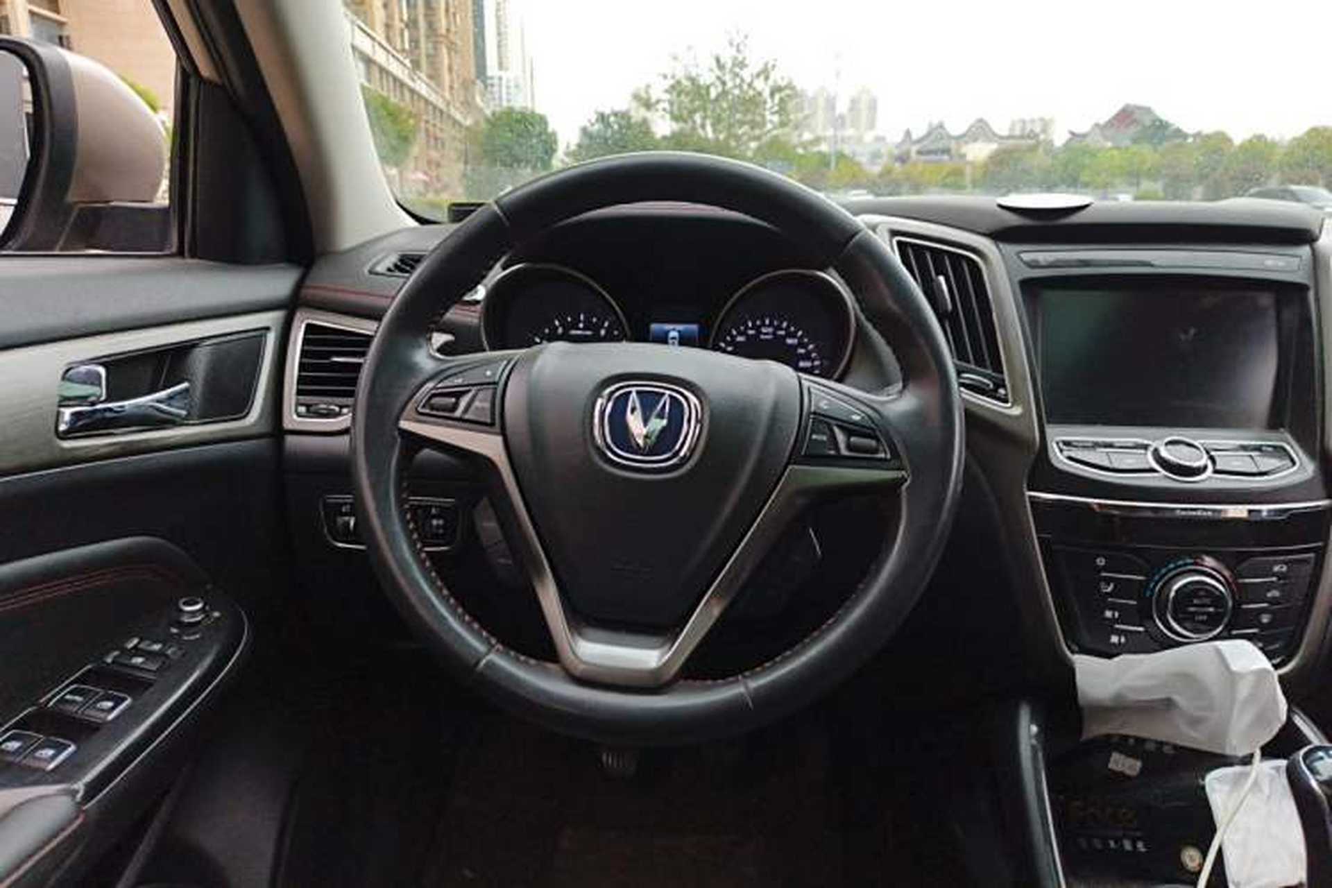 Used CHANGAN CS75 2017 Shangku Edition 1.5T Manual ZhiXiang Model Steering Wheel