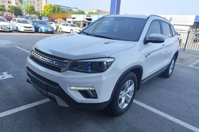 Ojetý CHANGAN CS75 2017 Shangkui Edition 1.5T Manual Fengxiang Model