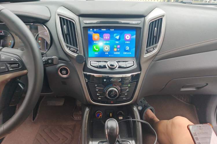 Used CHANGAN CS75 2017 Shangkui Edition 1.5T Automatic Sharp Model Audio And AC Panel