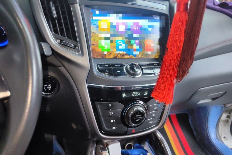 Used CHANGAN CS75 2017 Shangku Edition 1.5T Manual ZhiXiang Model Audio And AC Panel