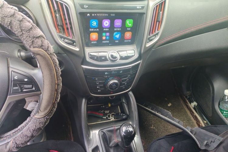 Used CHANGAN CS75 2017 Shangkui Edition 1.5T Manual Fengxiang Model Audio And AC Panel