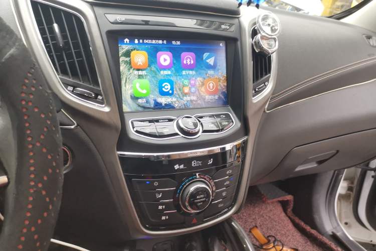 Used CHANGAN CS75 2017 Shangku Edition 1.5T Manual ZhiXiang Model Audio And AC Panel