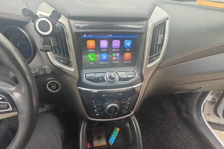 Used CHANGAN CS75 2017 Shangku Edition 1.5T Manual ZhiXiang Model Audio And AC Panel