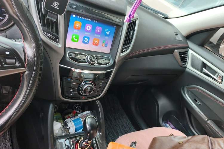 Used CHANGAN CS75 2017 Shangkui Edition 1.5T Automatic Fengyue Model Audio And AC Panel