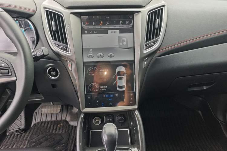 Used CHANGAN CS75 2017 Shangkui Edition 1.5T Automatic Fengxiang Model Audio And AC Panel