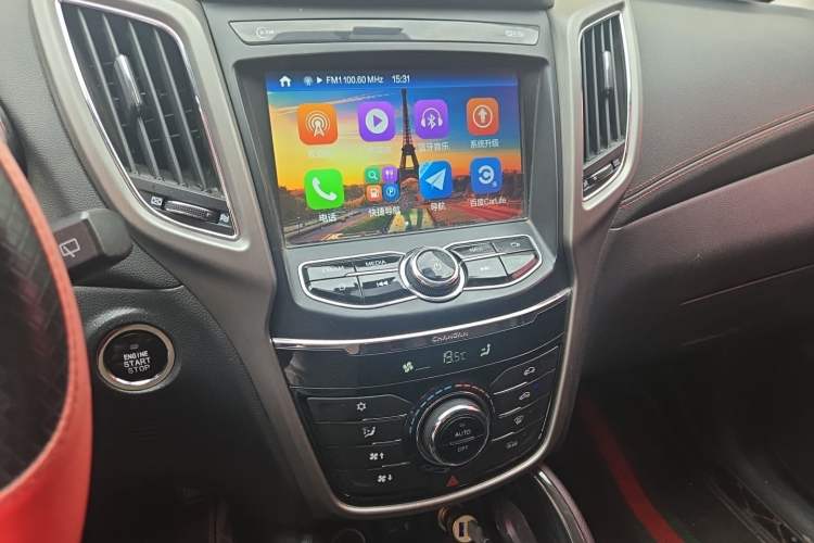 Used CHANGAN CS75 2017 Shangkui Edition 1.5T Automatic Fengxiang Model Audio And AC Panel