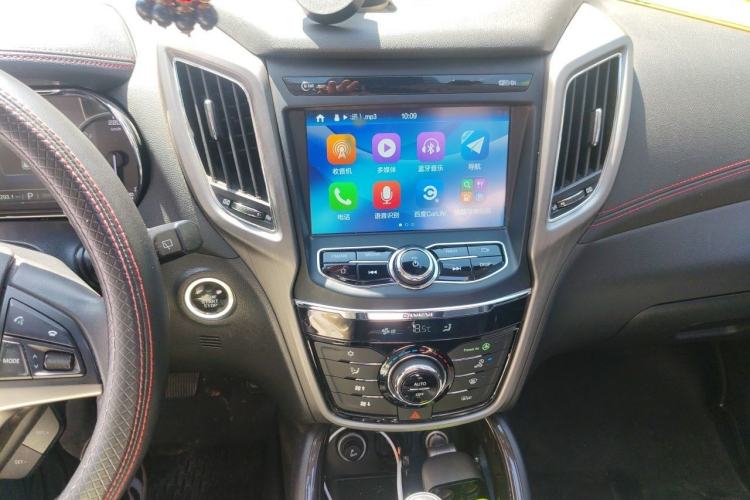 Used CHANGAN CS75 2017 Shangkui Edition 1.5T Automatic Sharp Model Audio And AC Panel