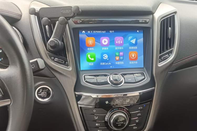 Used CHANGAN CS75 2017 Shangkui Edition 1.5T Automatic Fengxiang Model Audio And AC Panel