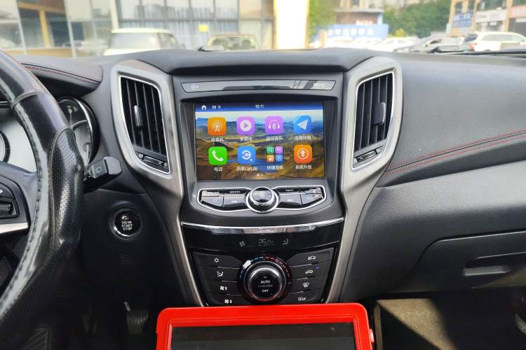 Used CHANGAN CS75 2017 Shangku Edition 1.5T Manual ZhiXiang Model Audio And AC Panel