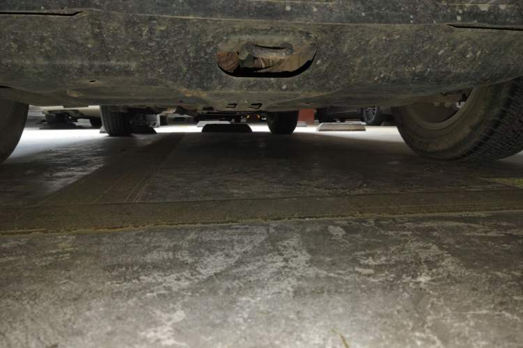 Used CHANGAN CS75 2017 Shangku Edition 1.5T Manual ZhiXiang Model Chassis Front