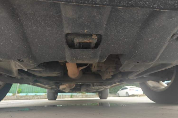 Used CHANGAN CS75 2017 Shangku Edition 1.5T Manual ZhiXiang Model Chassis Front