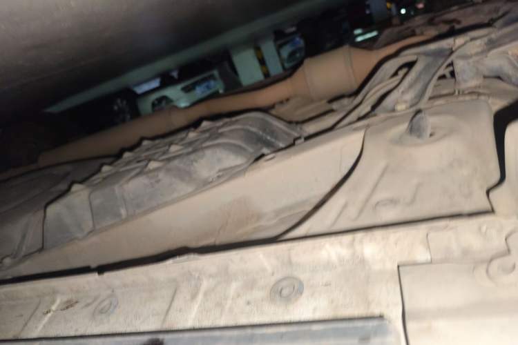 Used CHANGAN CS75 2017 Shangkui Edition 1.5T Manual Fengxiang Model Chassis Front Left