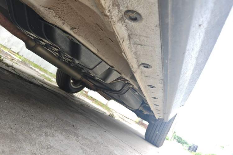 Used CHANGAN CS75 2017 Shangkui Edition 1.5T Automatic Fengxiang Model Chassis Front Left