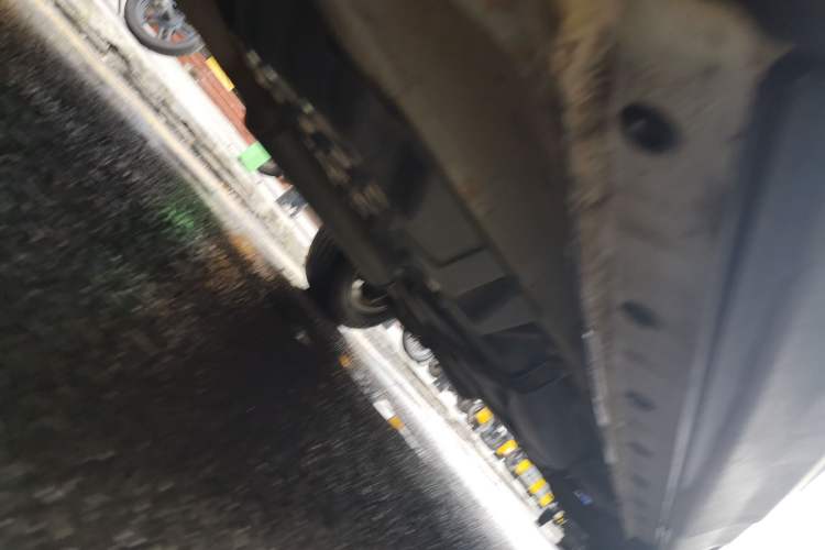 Used CHANGAN CS75 2017 Shangku Edition 1.5T Manual ZhiXiang Model Chassis Front Left