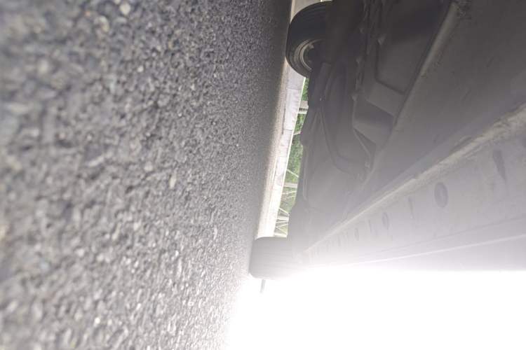 Used CHANGAN CS75 2017 Shangkui Edition 1.5T Manual Fengxiang Model Chassis Front Left