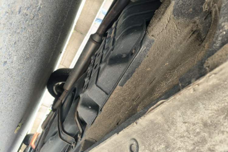 Used CHANGAN CS75 2017 Shangkui Edition 1.5T Manual Fengxiang Model Chassis Front Left