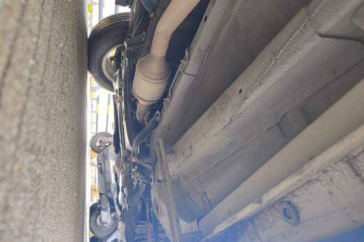 Used CHANGAN CS75 2017 Shangkui Edition 1.5T Automatic Fengyue Model Chassis Front Right