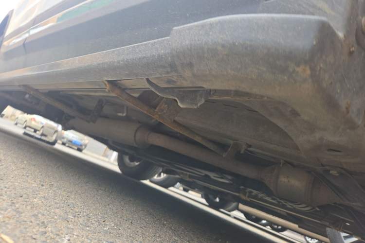 Used CHANGAN CS75 2017 Shangkui Edition 1.5T Automatic Fengxiang Model Chassis Front Right