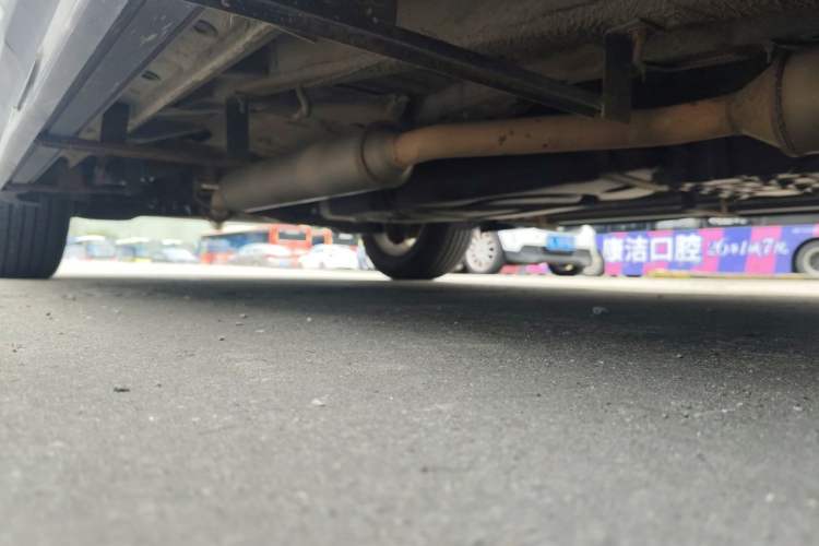 Used CHANGAN CS75 2017 Shangkui Edition 1.5T Automatic Fengxiang Model Chassis Front Right
