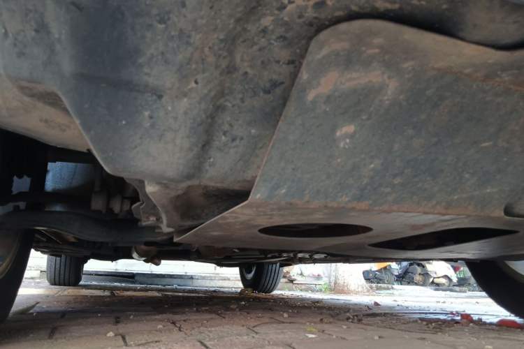 Used CHANGAN CS75 2017 Shangku Edition 1.5T Manual ZhiXiang Model Chassis Front Right